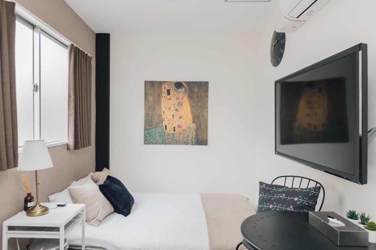 Namba Garden Square Appartement *